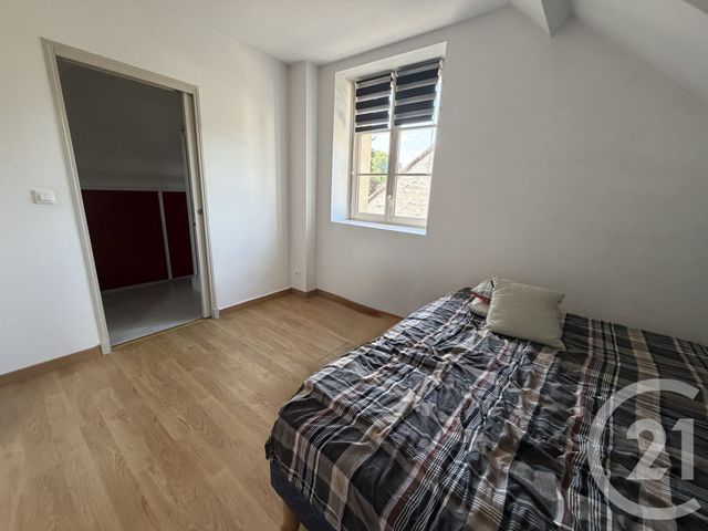 Appartement F2 à louer - 2 pièces - 28.7 m2 - VERNEUIL EN HALATTE - 60 - PICARDIE - Century 21 Agence Collin