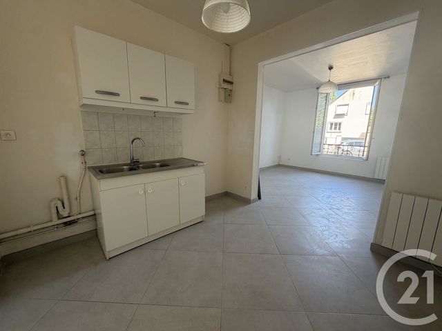 Appartement Studio à louer - 1 pièce - 25.17 m2 - PONT STE MAXENCE - 60 - PICARDIE - Century 21 Agence Collin