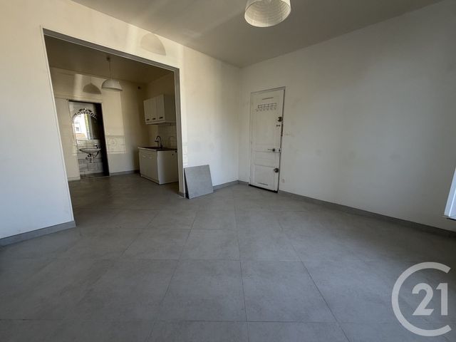 Appartement Studio à louer - 1 pièce - 25.17 m2 - PONT STE MAXENCE - 60 - PICARDIE - Century 21 Agence Collin