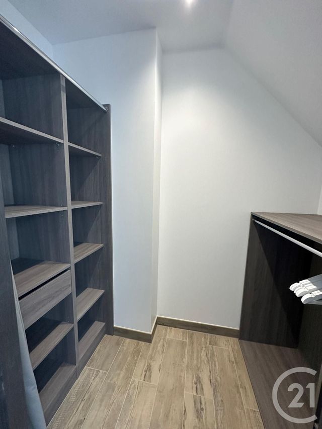 maison à louer - 6 pièces - 124.47 m2 - MONCEAUX - 60 - PICARDIE - Century 21 Agence Collin