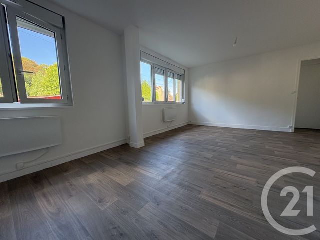 Appartement F2 à louer - 2 pièces - 43.7 m2 - PONT STE MAXENCE - 60 - PICARDIE - Century 21 Agence Collin