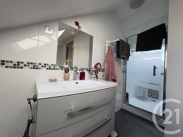 Appartement à vendre - 3 pièces - 73.91 m2 - NOGENT SUR OISE - 60 - PICARDIE - Century 21 Agence Collin