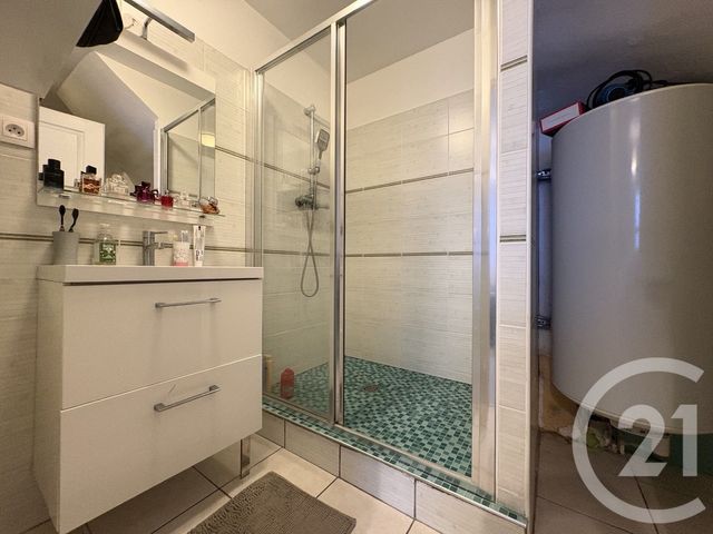 Appartement à vendre - 3 pièces - 73.91 m2 - NOGENT SUR OISE - 60 - PICARDIE - Century 21 Agence Collin